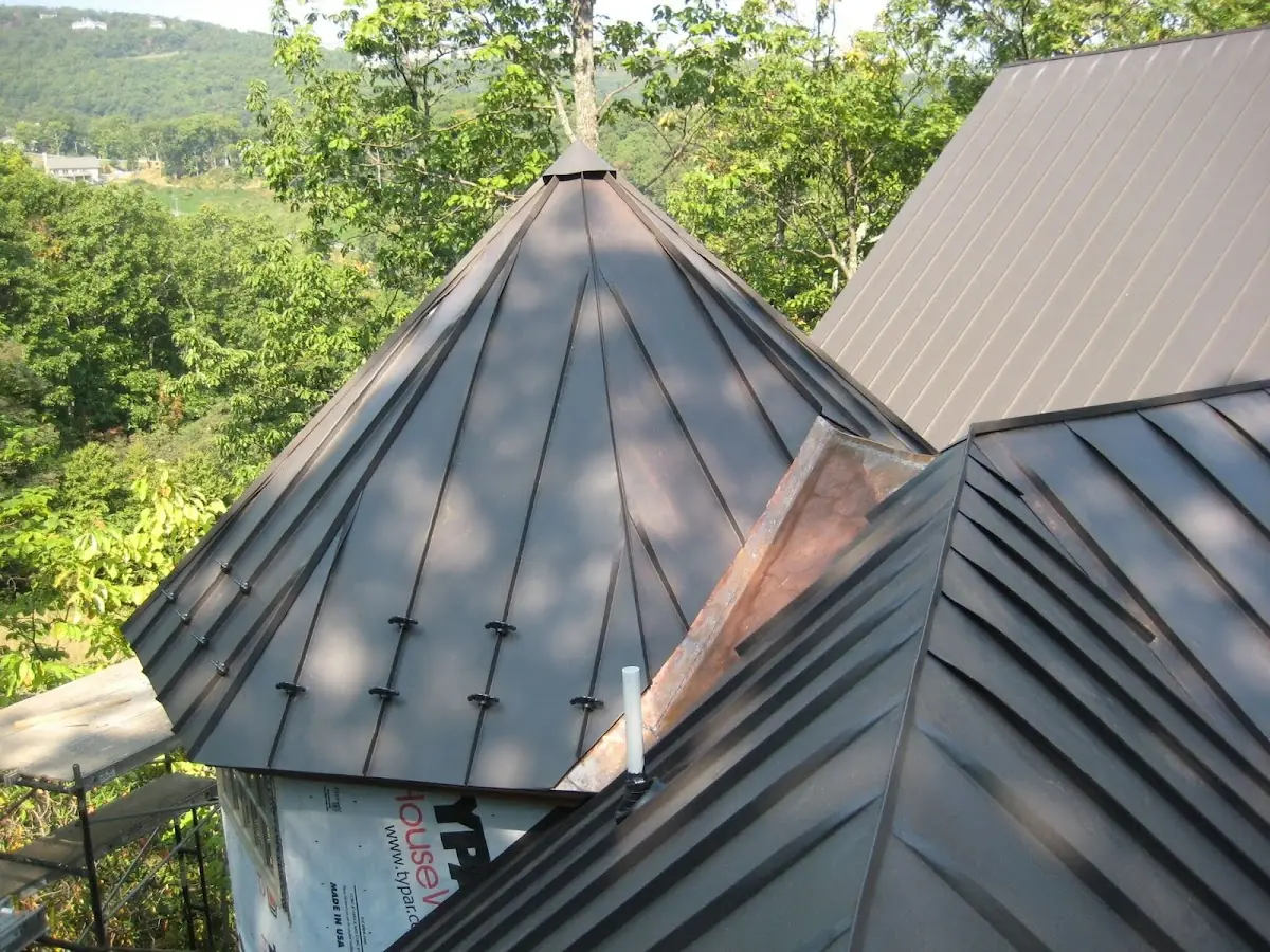 Professional Roof Tarp Installation by Craftsman Roofing in Manchester